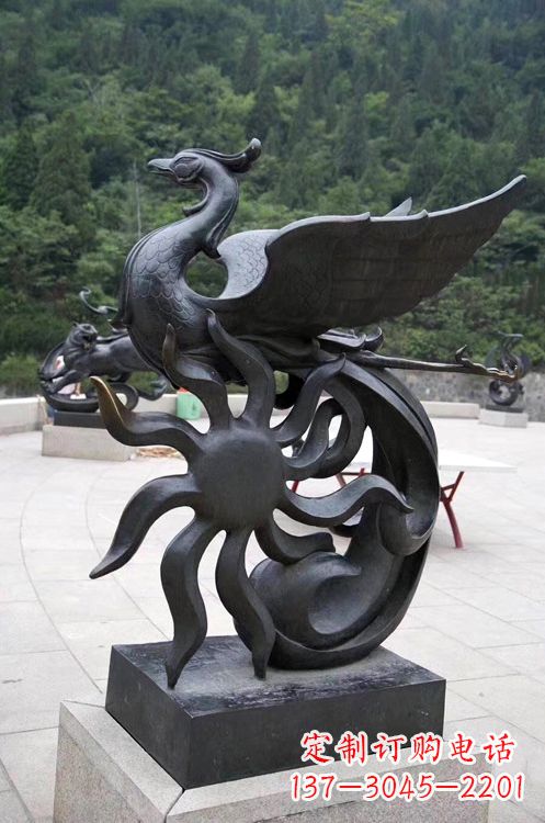 商丘天四灵朱雀神鸟雕塑——象征希望的贵族精神