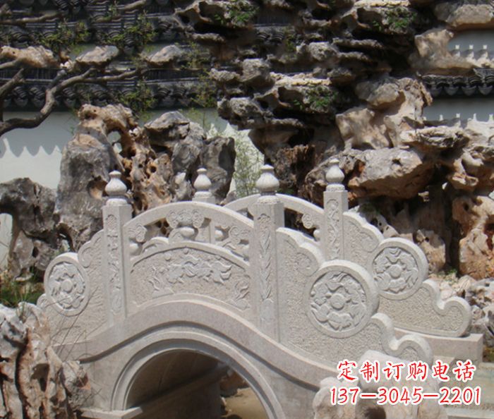 商丘公园景观小型石拱桥