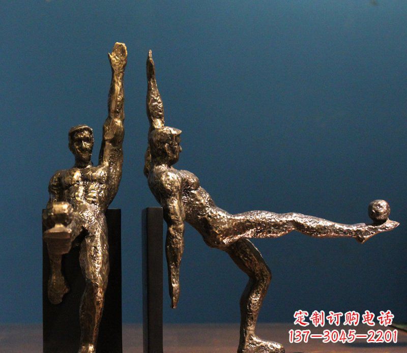 商丘高雅足球形象铜雕