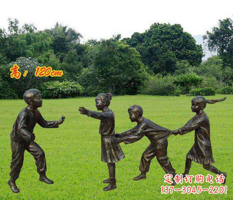 商丘公园玩老鹰捉小鸡的儿童小品铜雕 (2)