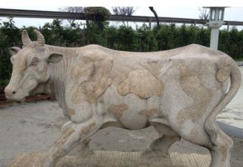 商丘中领雕塑精美绝伦的奶牛石雕