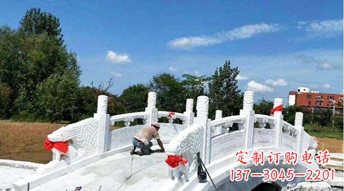 商丘景区汉白玉石雕拱桥