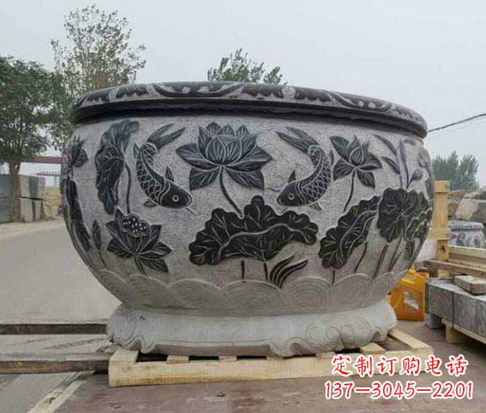 商丘中领雕塑出品,精致仿古圆水缸雕塑