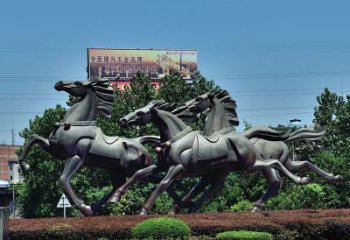 商丘非凡运动，街边奔马铜雕塑