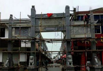 商丘中领雕塑-精美街道三门石雕牌楼