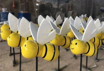 商丘动感蜜蜂雕塑，营造精致的都市公园