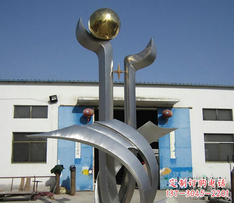 商丘中领雕塑:不锈钢树叶雕塑,精美绝伦