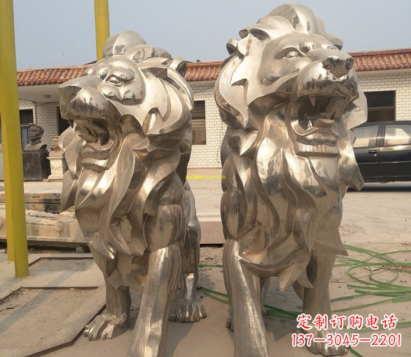 商丘象征力量与智慧的狮子雕塑