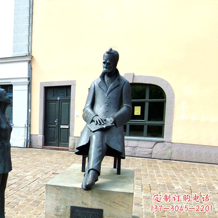 商丘世界名人德国著名哲学家尼采铜雕景观雕塑