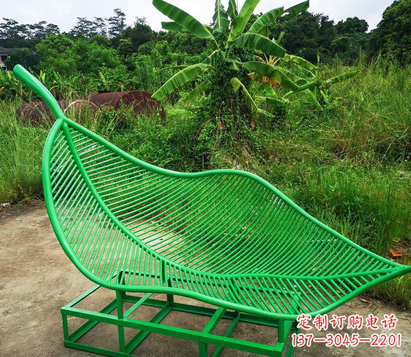 商丘树叶不锈钢景观雕塑