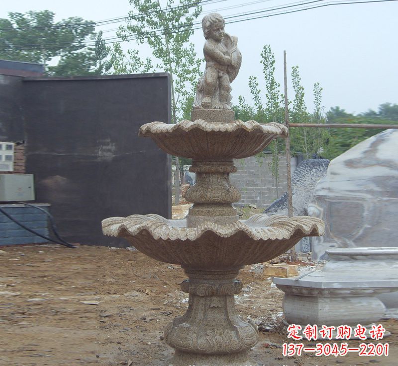 商丘双手捧钵的石雕佛像