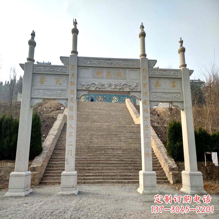 商丘寺庙入口无楼牌坊