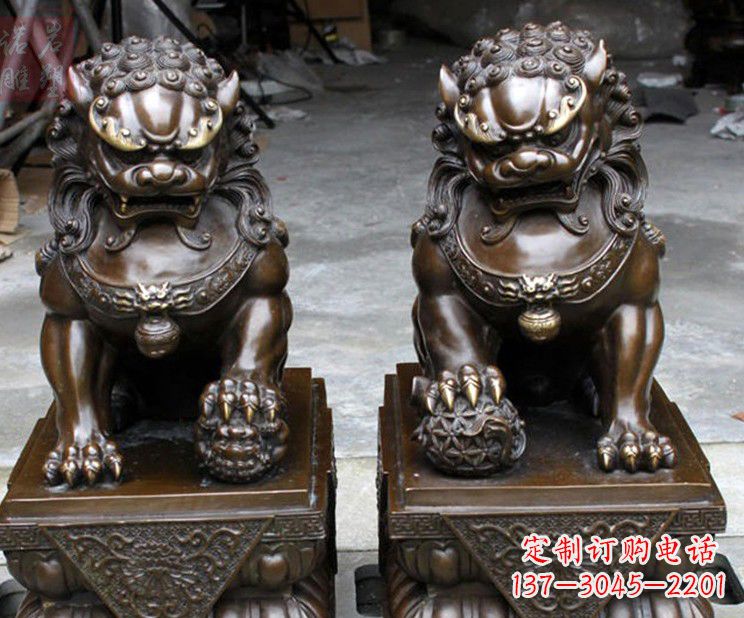 商丘天安门铜狮子