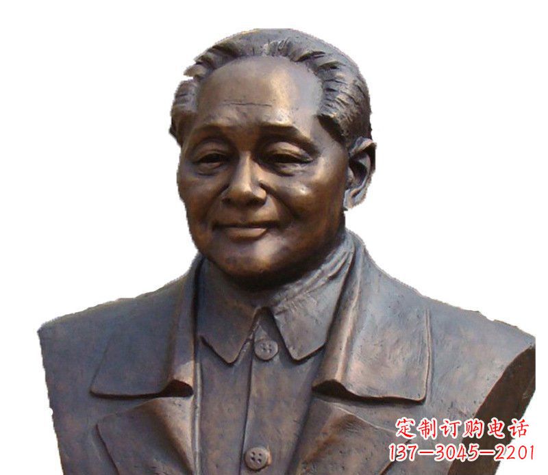商丘铜雕广场纪念伟人邓小平雕塑