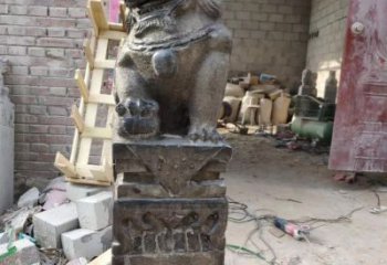 商丘狮子拴马雕塑，展现力量之美