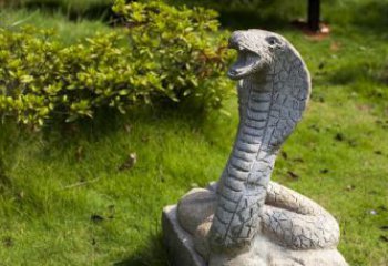 商丘石雕眼镜蛇公园动物雕塑