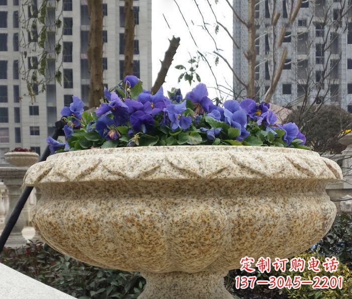 商丘小区景观大理石花盆石雕
