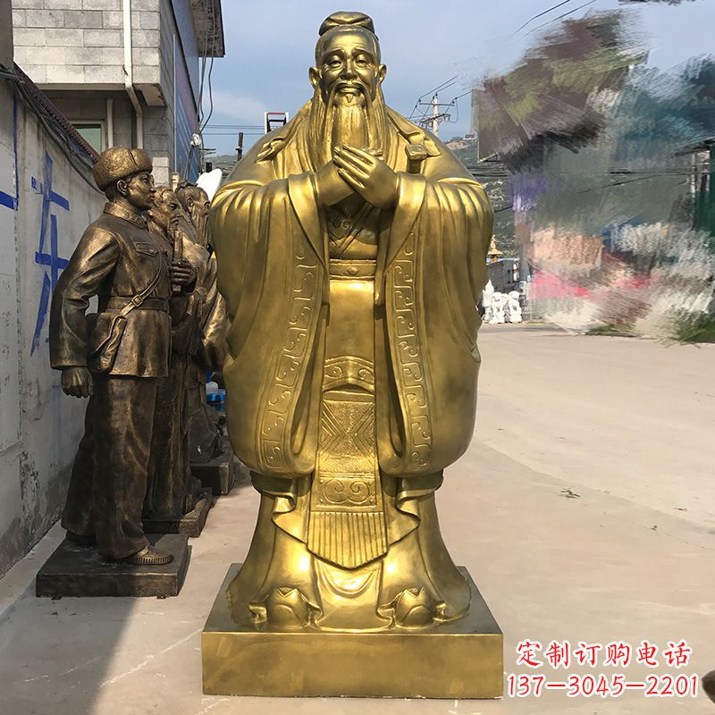 商丘校园孔子铜雕像