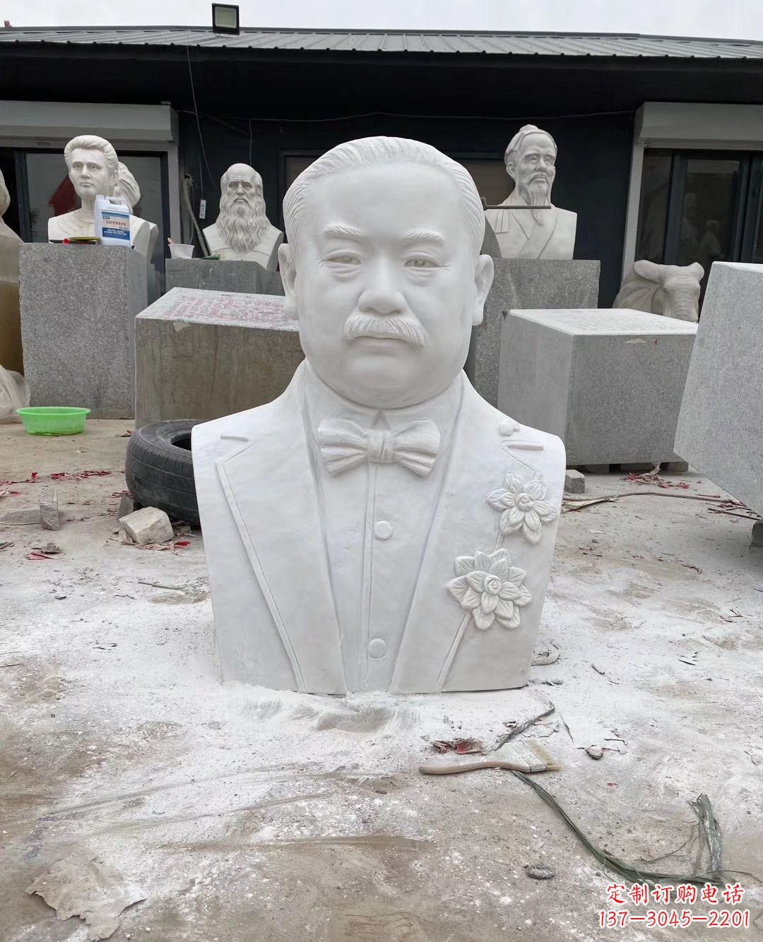商丘校园名人詹天佑头像石雕