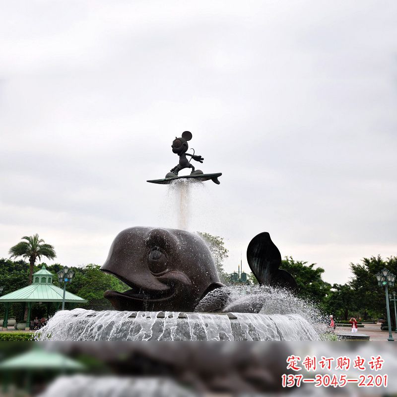 商丘鱼和小孩水景喷泉