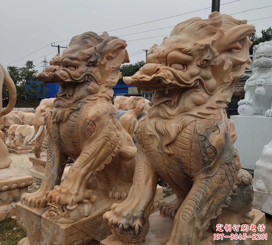 商丘园林晚霞红古代招财神兽麒麟石雕