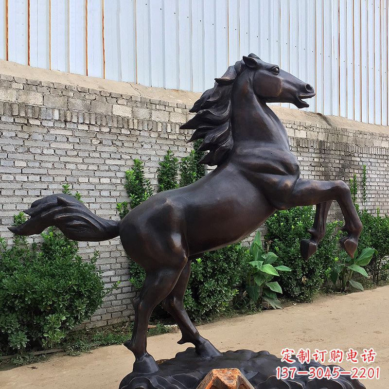 商丘铸铜马儿雕塑
